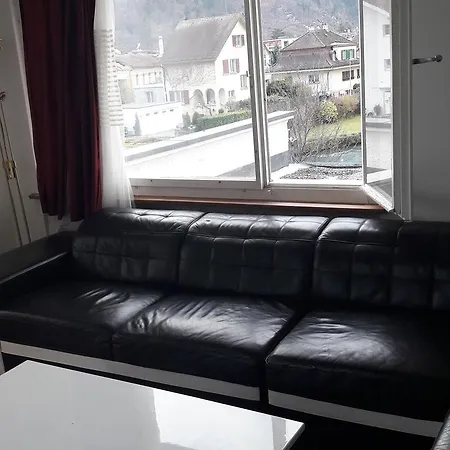 Bahnhofstrasse Apartment *